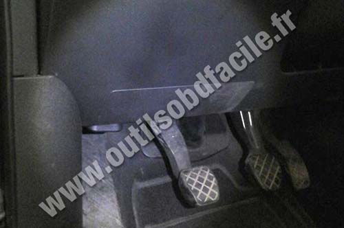 AUDI A2 connecteur OBD2