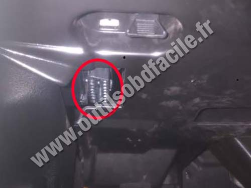 BMW X5 - Prise OBD II