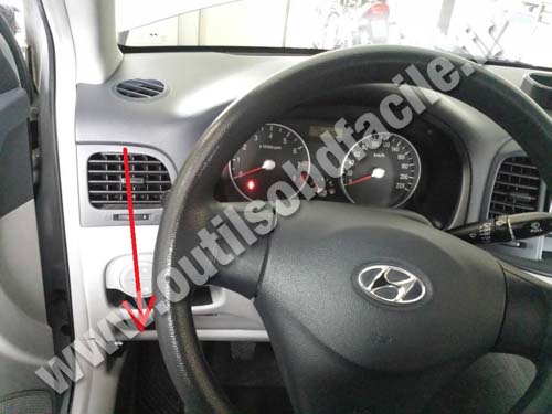 Hyundai Accent tableau de bord