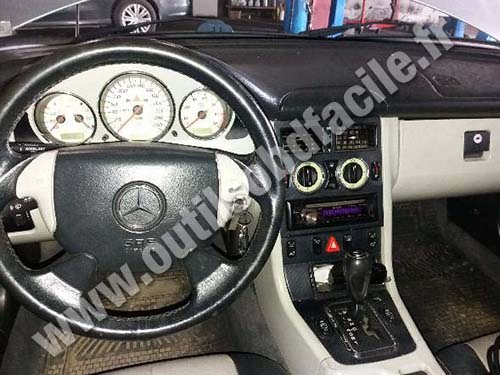 Mercedes Classe SLK - Tableau de bord