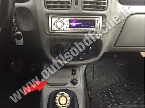 Nissan Platina - Console centrale