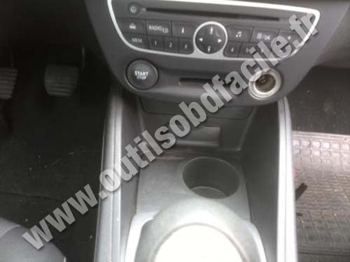 Renault Fluence console centrale