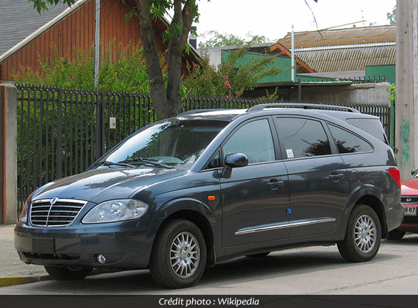 ssangyong rodius